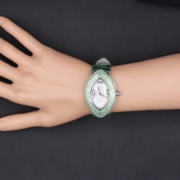 Tsavorite Diamond 5.93 Ct Unisex Luxury New Watch